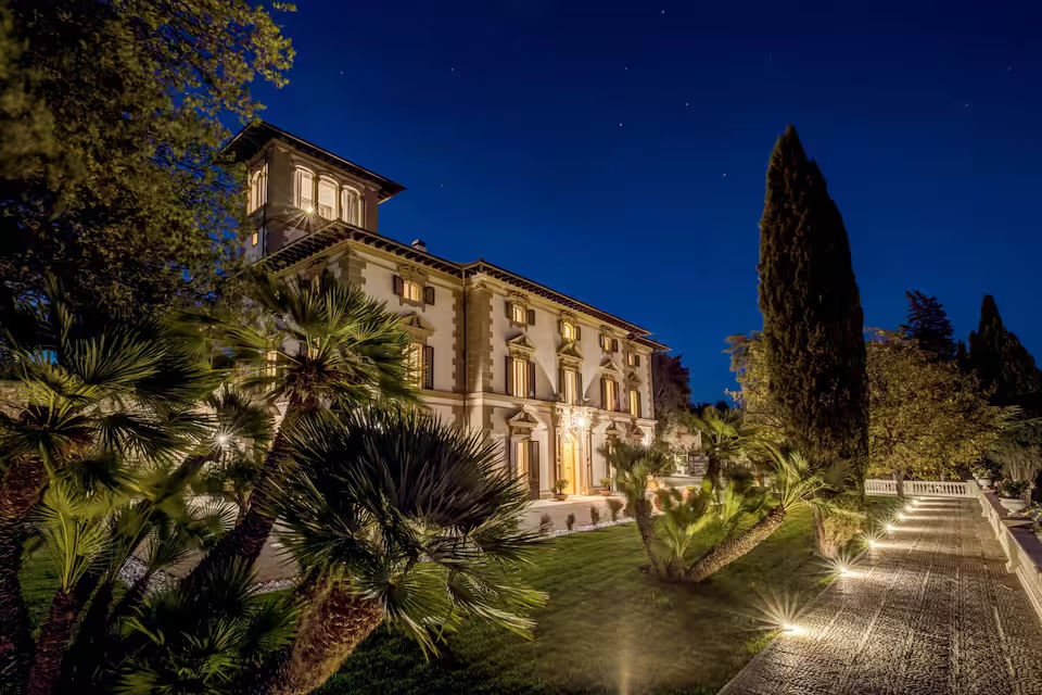 Villa Paola - details